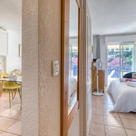 Poseidon - 50M From The Beach - Terrace - Happy Rentals Drammont