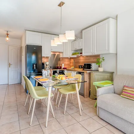 Poseidon - Sea View - Happy شقة *